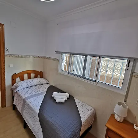 Holiday home Planta Baja A 20 Metros Del Mar